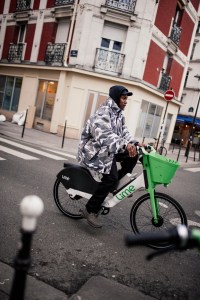 Street Style at Paris Men's Fashion Week Fall 2025