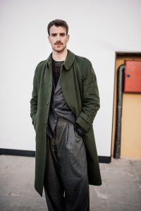 Street style at Pitti Uomo 107 in Florence, Italy, 2025.