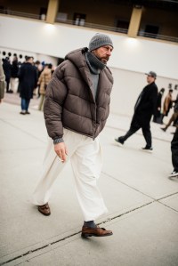 Street style at Pitti Uomo 107 in Florence, Italy, 2025.