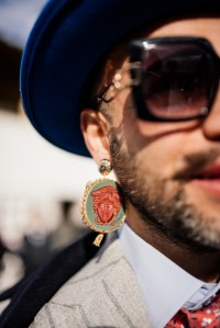 Street style at Pitti Uomo 107 in Florence, Italy, 2025.