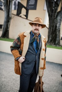 Street style at Pitti Uomo 107 in Florence, Italy, 2025.