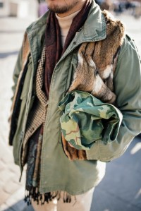 Street style at Pitti Uomo 107 in Florence, Italy, 2025.