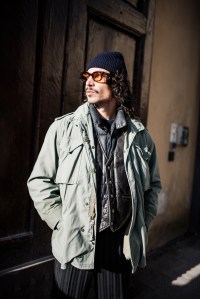 Street style at Pitti Uomo 107 in Florence, Italy, 2025.