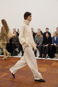 Toteme Fall 2025 Ready-to-Wear Collection