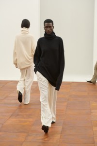 Toteme Fall 2025 Ready-to-Wear Collection