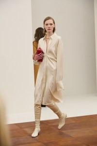 Toteme Fall 2025 Ready-to-Wear Collection