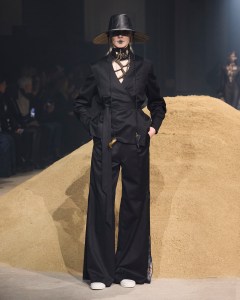 Yuima Nakazato Spring 2025 Couture at Paris Couture Week