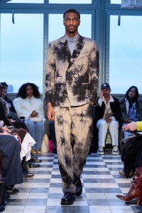 5000 Fall 2025 Ready-to-Wear Collection