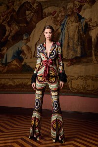 Alice + Olivia Fall 2025 Ready-to-Wear Collection at New York Fashion Week