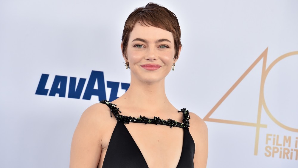 Emma Stone at 2025 Film Independent Spirit Awards - Arrivals on February 22, 2025 in Santa Monica, California.