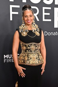 US singer, songwriter Alicia Keys arrives for the 67th Annual Grammy Awards at the Crypto.com Arena in Los Angeles on February 2, 2025. (Photo by Robyn Beck / AFP) / RESTRICTED TO EDITORIAL USE (Photo by ROBYN BECK/AFP via Getty Images)