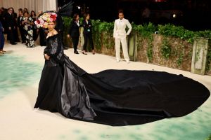 NEW YORK, NEW YORK - MAY 06: Zendaya attends The 2024 Met Gala Celebrating "Sleeping Beauties: Reawakening Fashion" at The Metropolitan Museum of Art on May 06, 2024 in New York City.  (Photo by Theo Wargo/GA/The Hollywood Reporter via Getty Images)