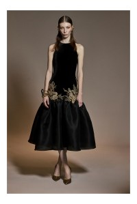 Naeem Khan Fall 2025 Ready-to-Wear Collection