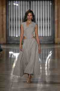 Prabal Gurung Fall 2025 ready-to-wear collection at New York Fashion Week.