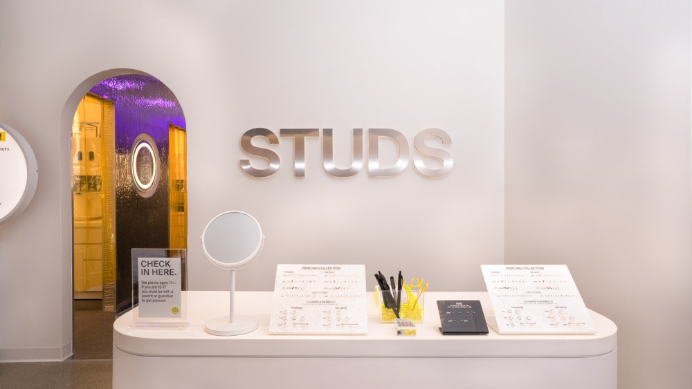 Studs opens 10 new stores