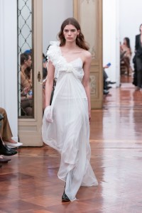 Alberta Ferretti Fall 2025 Ready-to-wear Collection at Milan Fashion Week