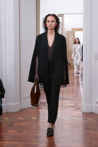 Alberta Ferretti Fall 2025 Ready-to-wear Collection at Milan Fashion Week