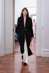 Alberta Ferretti Fall 2025 Ready-to-wear Collection at Milan Fashion Week