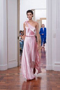 Alberta Ferretti Fall 2025 Ready-to-wear Collection at Milan Fashion Week