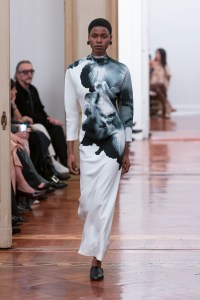Alberta Ferretti Fall 2025 Ready-to-wear Collection at Milan Fashion Week