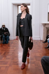 Alberta Ferretti Fall 2025 Ready-to-wear Collection at Milan Fashion Week