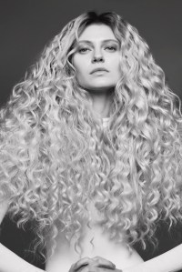 The greatest haircare of 2025

Hair by Izumi Sato
Makeup by Tomoyo Pattou
Model Tali Tali Bulycheva at The Society