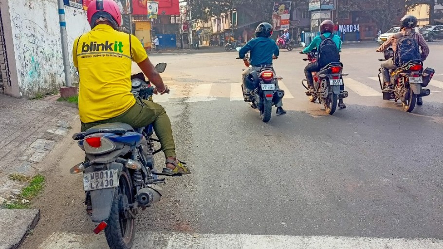A Blinkit delivery driver in Kolkata, India.