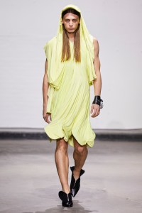Central Saint Martins Fall 2025 Ready-to-Wear Collection at London Fashion Week