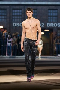 Dsquared2 Fall 2025 Ready-to-Wear Collection at Milan Fashion Week