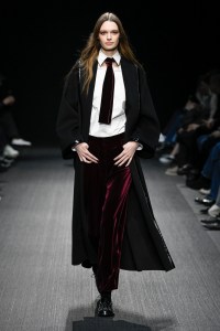 Emporio Armani Fall 2025 Ready-to-Wear Collection at Milan Fashion Week
