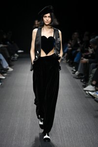 Emporio Armani Fall 2025 Ready-to-Wear Collection at Milan Fashion Week