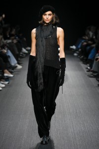 Emporio Armani Fall 2025 Ready-to-Wear Collection at Milan Fashion Week