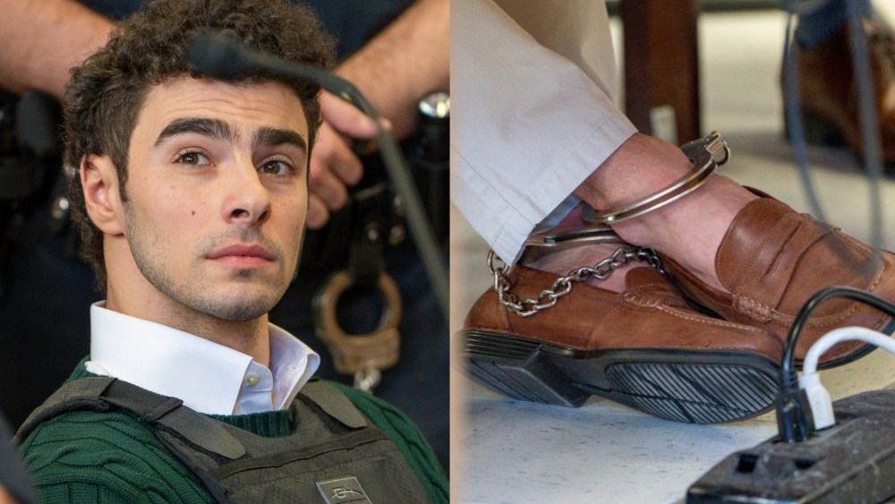 Luigi Mangione outfit, loafers and ankles at the Manhattan Criminal Court hearing on Feb.  21, 2025, in New York City.