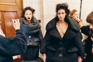 Backstage at Marc Jacobs Spring 2025 Ready-to-Wear Collection