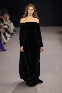 Max Mara Fall 2025 Ready-to-Wear Collection at Milan Fashion Week