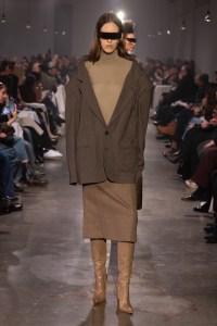 MM6 Maison Margiela Fall 2025 Ready-To-Wear Collection at Milan Fashion Week