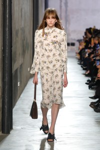 N° 21 Fall 2025 Ready-to-Wear Collection at Milan Fashion Week