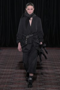Simone Rocha Fall 2025 Ready-to-Wear Collection at London Fashion Week
