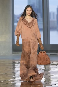 Ulla Johnson Fall 2025 Ready-to-Wear Collection