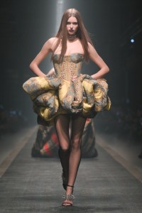 Versace Fall 2025 Ready-to-Wear Collection at Milan Fashion Week