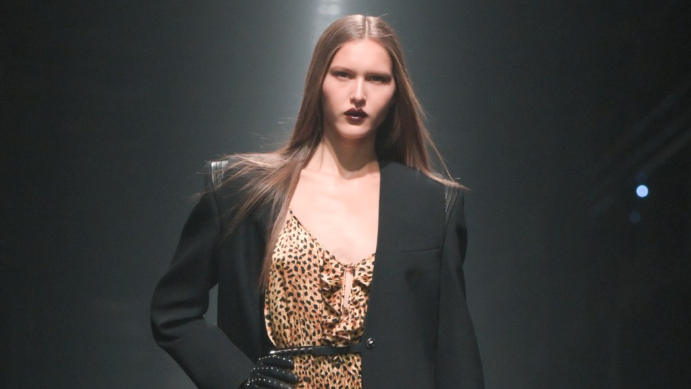 Versace Fall 2025 Ready-to-Wear Collection at Milan Fashion Week