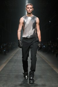 Versace Fall 2025 Ready-to-Wear Collection at Milan Fashion Week