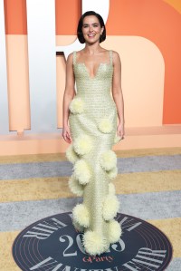 Zoey Deutch at the 2025 Vanity Fair Oscar Party Hosted By Radhika Jones held at Wallis Annenberg Center for the Performing Arts on March 02, 2025 in Beverly Hills, California.