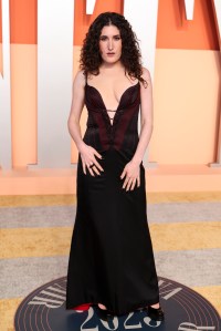 Kate Berlant at the 2025 Vanity Fair Oscar Party Hosted By Radhika Jones held at Wallis Annenberg Center for the Performing Arts on March 02, 2025 in Beverly Hills, California.