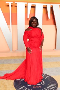 Uzo Aduba at the 2025 Vanity Fair Oscar Party Hosted By Radhika Jones held at Wallis Annenberg Center for the Performing Arts on March 02, 2025 in Beverly Hills, California.