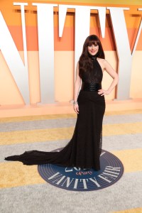 Zooey Deschanel at the 2025 Vanity Fair Oscar Party Hosted By Radhika Jones held at Wallis Annenberg Center for the Performing Arts on March 02, 2025 in Beverly Hills, California.