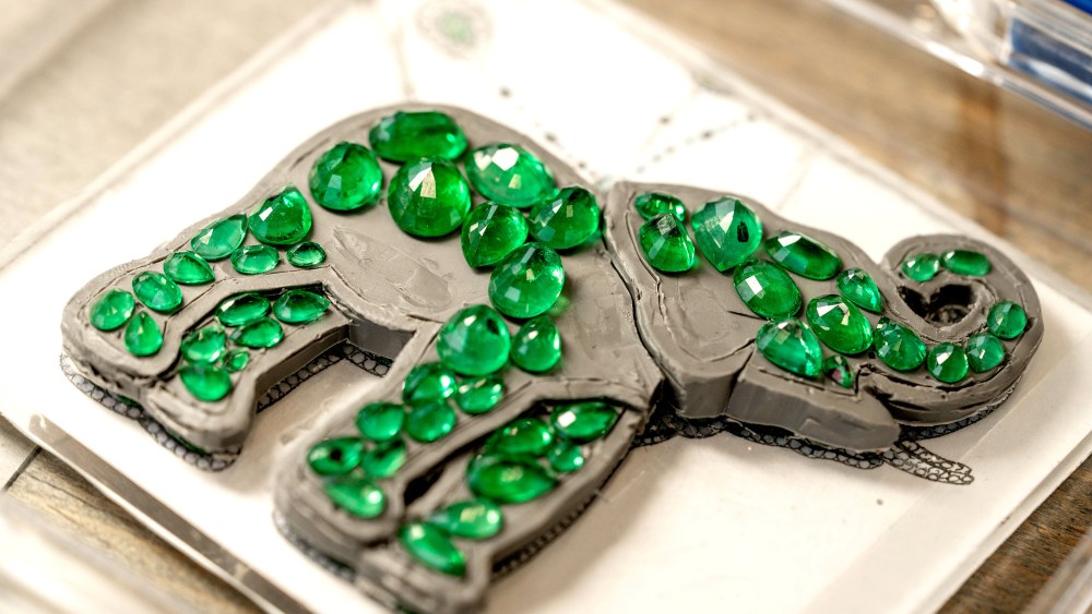 The Insofu high jewelry pendant figuring an elephant features some 50 carats of pear-, oval- and brilliant-cut emeralds as well as 2 carats of diamonds