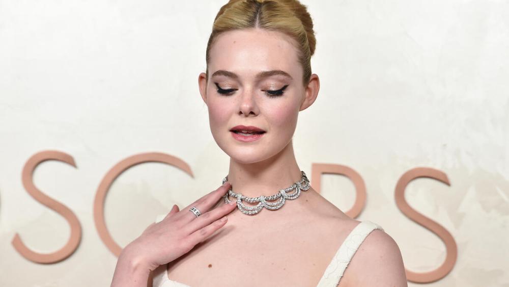 Elle Fanning at the 97th Oscars held at the Dolby Theatre on March 2, 2025 in Hollywood, California.