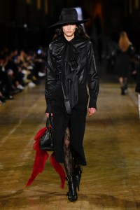 Alexander McQueen Fall 2025 Ready-to-Wear Collection at Paris Fashion Week