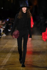 Alexander McQueen Fall 2025 Ready-to-Wear Collection at Paris Fashion Week
